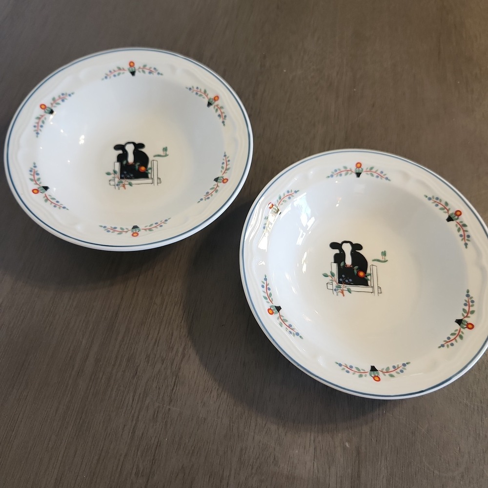 Vintage Oneida Farm Friends Cow Ceramic Stoneware Soup Bowls Farmhouse Kitchen